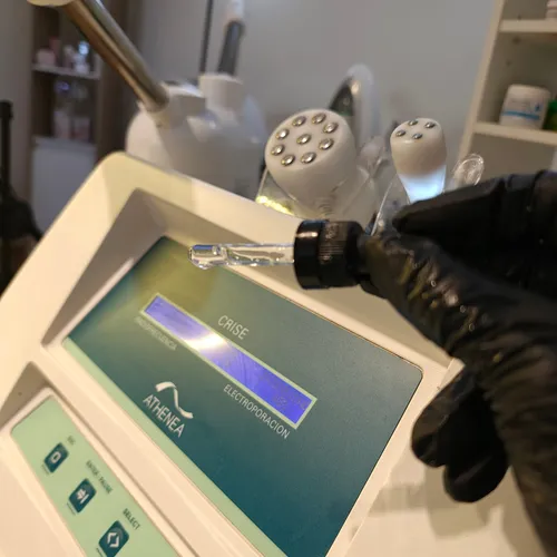 Facial Especializado, de Denskinface