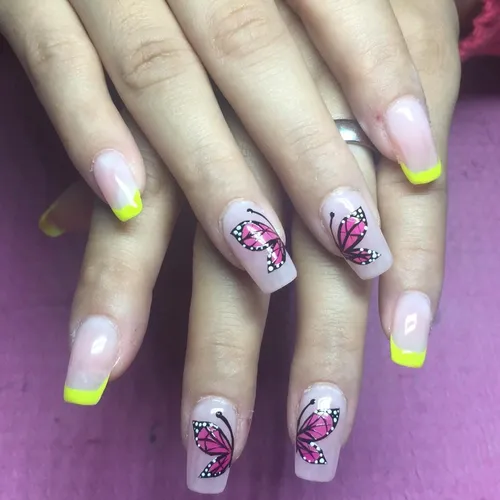 Esculpidas n° 1 o 2 diseño en 1 o 2 dedos, de ExoticasNailss 