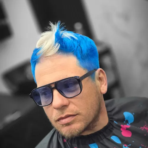 CORTE Y COLOR, de Barberia y Academia Sgk