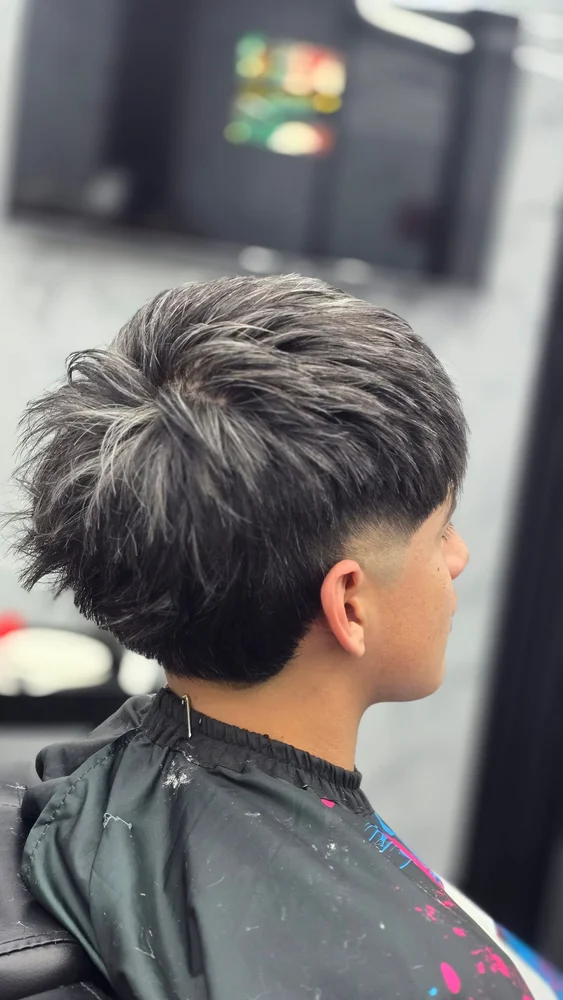 MECHAS PLATINADAS, de Barberia y Academia Sgk